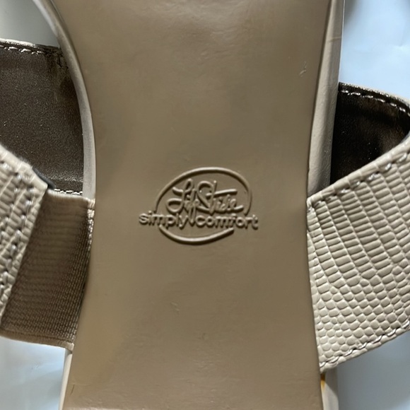 Life stride women’s open toed shoe size 8 - Picture 7 of 9